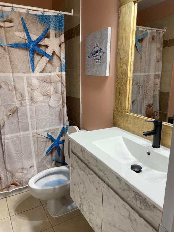 Motel Valois Yl Inc Acton Vale Екстериор снимка